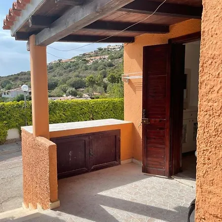 Azzurra Kal'e Moru *