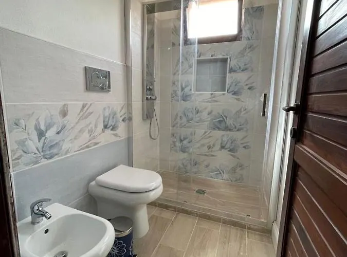 Azzurra Kal'e Moru 度假居 杰若米斯