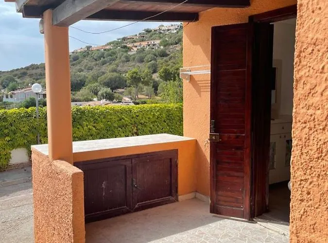 Azzurra Kal'e Moru *